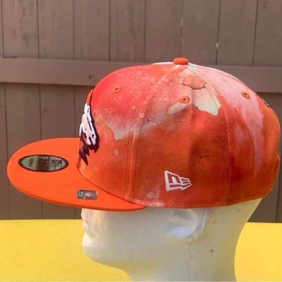 Denver Broncos New Era 2022 Sideline 9FIFTY Ink Dye Snapback Hat - Orange - Picture 4 of 8
